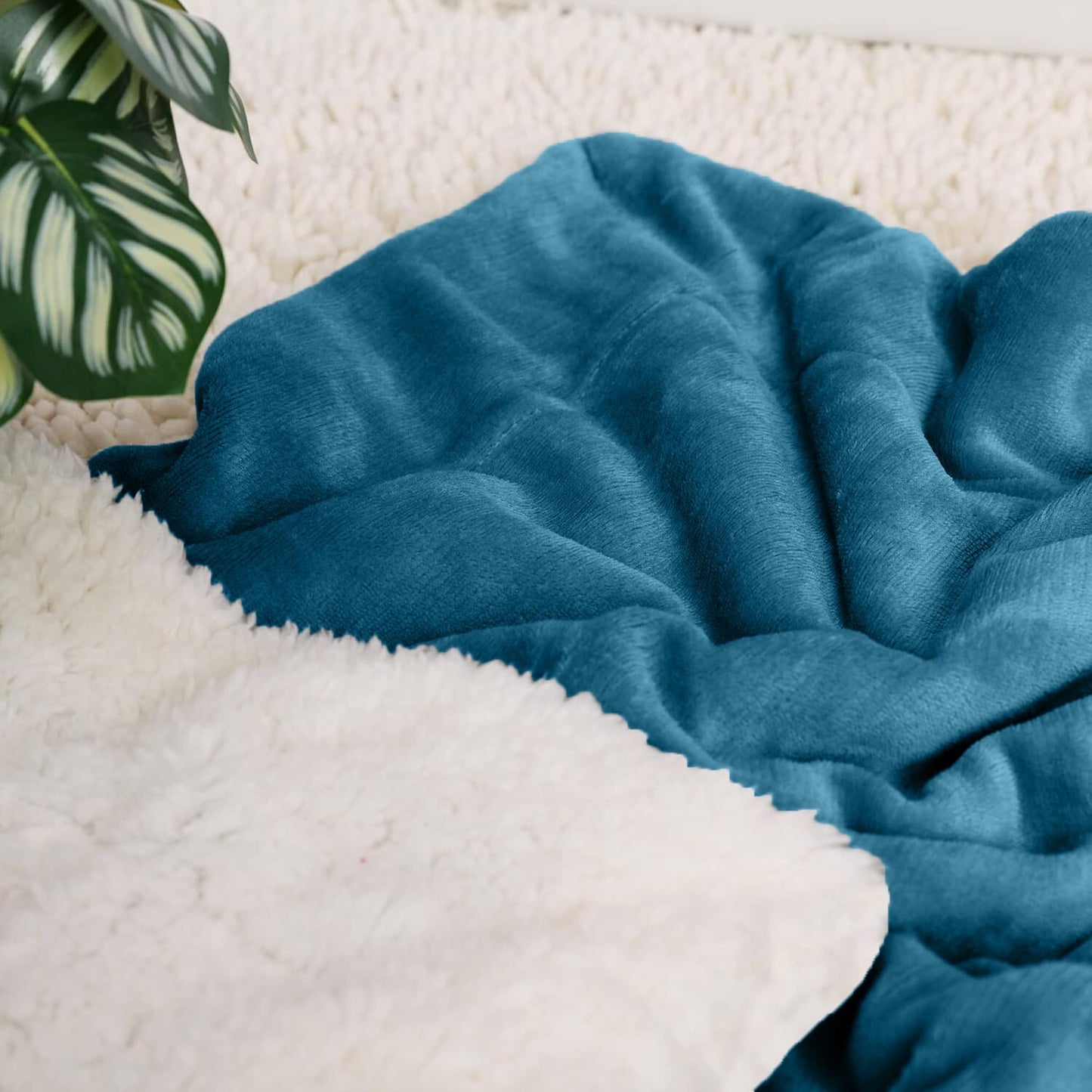 Sherpa Flannel Fleece Blanket Heavy Winter Throw for Bed Sofa Extra Warm Blanket
